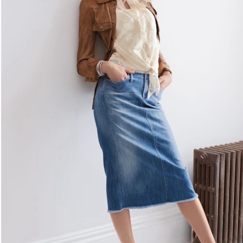 Citizens of Humanity denim midi pencil skirt small 27